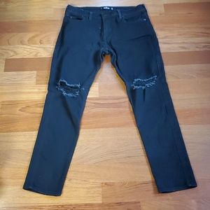Hollister 33x32 True Black Distressed Denim